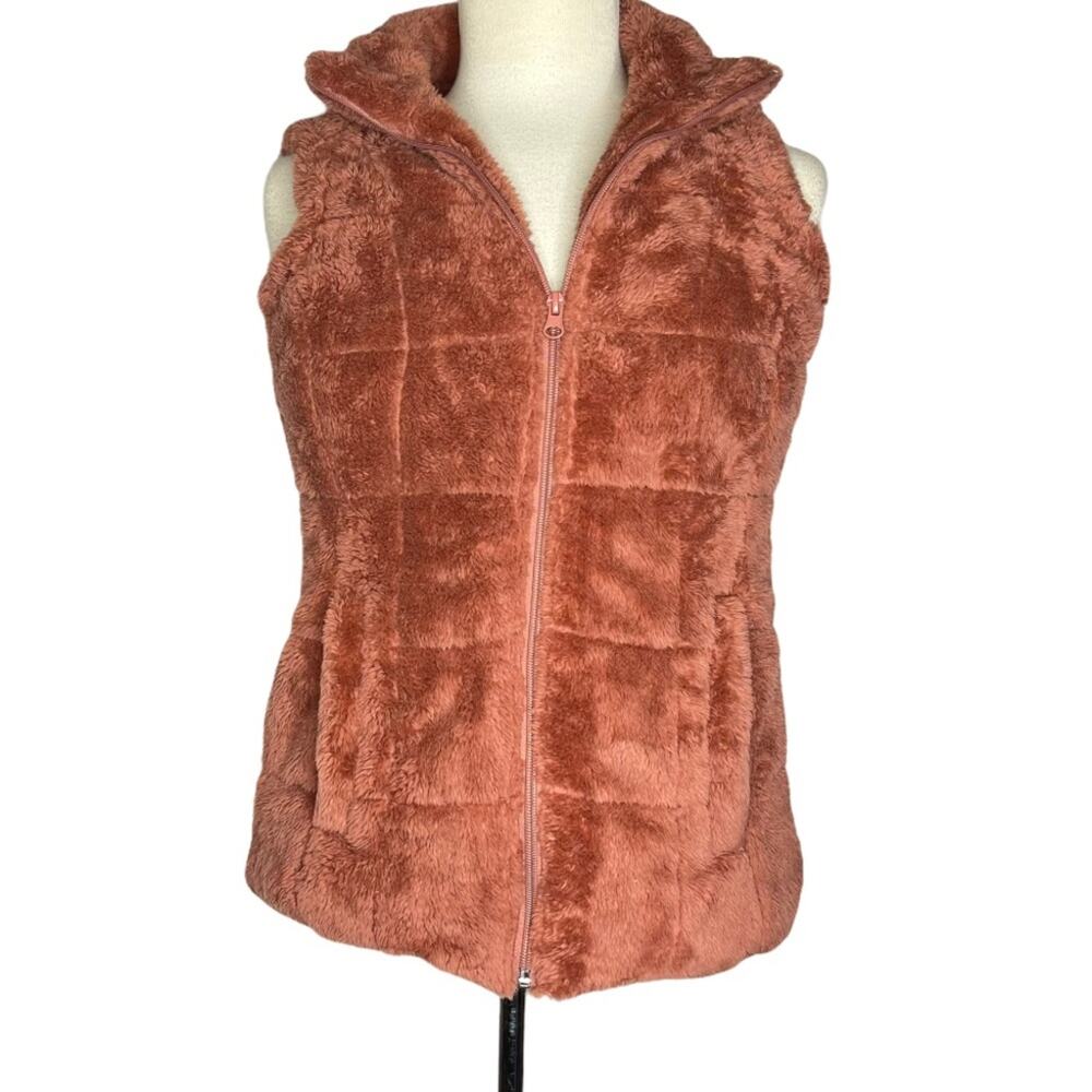 U). New York & Company Sleeveless Fuzzy Sherpa Quilted Vest Mauve Brown X-Small